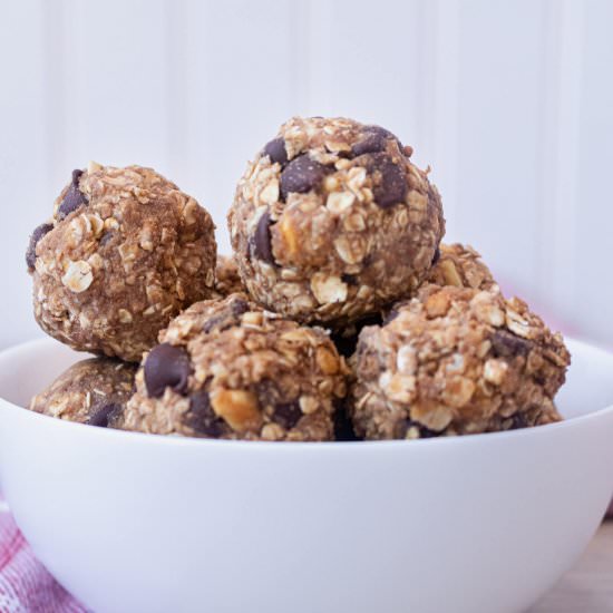 The Easiest Peanut Butter Chocolate - Recipe photo by piece.of.lulu