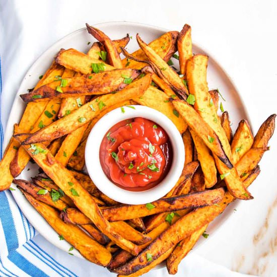 Crispy Sweet Potato Fries - Recipe photo by Debra Klein