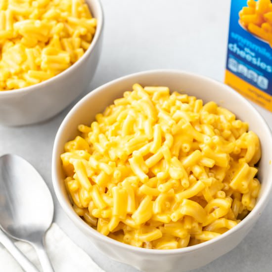 Instant Pot Kraft Mac & Cheese - Recipe photo by MaesMenu
