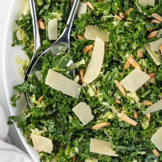 Kale Crunch Salad - Recipe photo by stateofdinner