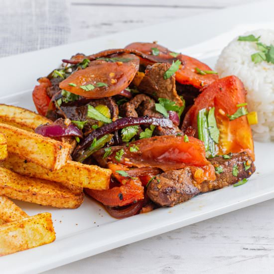 Peruvian Lomo Saltado - Recipe photo by GradFood