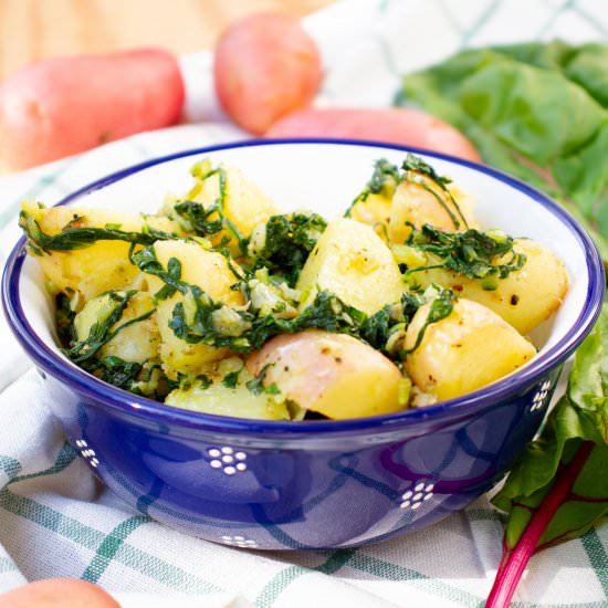 New potatoes with mangold - Recipe photo by mecooks.com