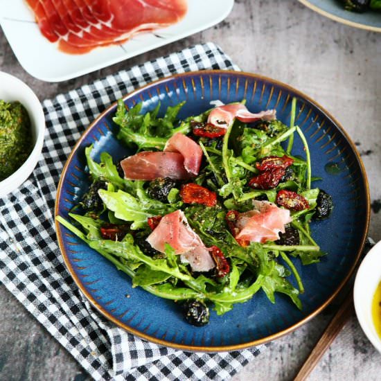 Arugula Salad with Serrano Ham - Recipe photo by angiesrecipes