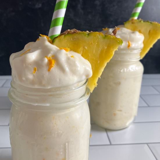 Peach Pineapple Smoothie - Recipe photo by summeryule.com