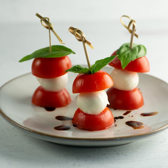 Caprese Salad Skewers! - Recipe photo by Framed Cooks