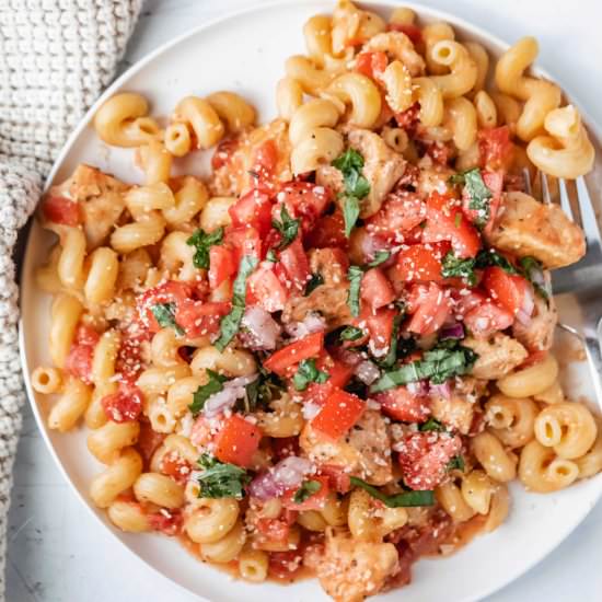 Instant Pot Bruschetta Chicken Past - Recipe photo by eatinginaninstant