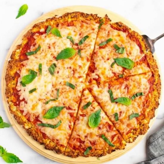 Gluten-Free Cauliflower Crust Pizza - Recipe photo by allweeat