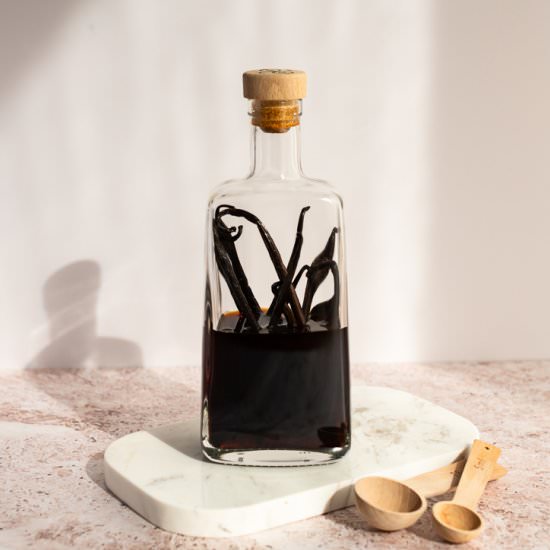 Homemade Vanilla Extract - Recipe photo by heinstirred