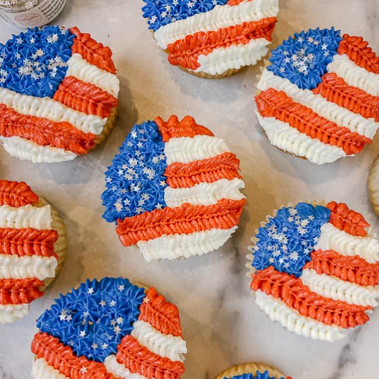 Flag Cupcakes - Recipe photo by House of Elyn Ryn