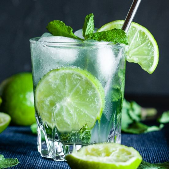 Virgin Mojito Recipe with Sprite - Recipe photo by PastryWishes