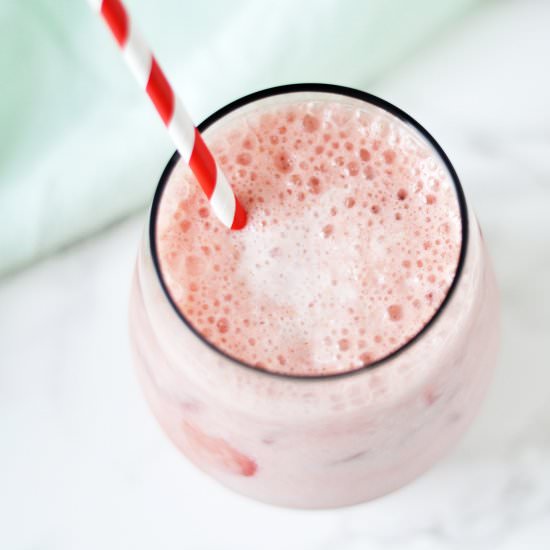 Lemon Balm Pink Drink - Recipe photo by Lichenpaleolovingaip
