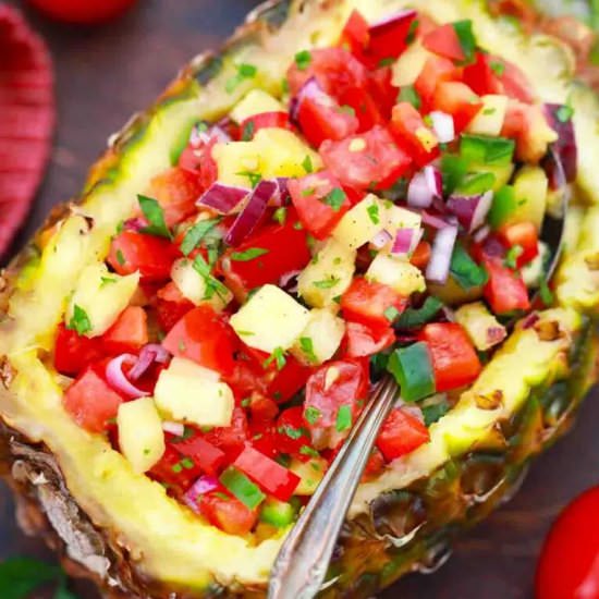 Pineapple Salsa - Recipe photo by peasandpeonies