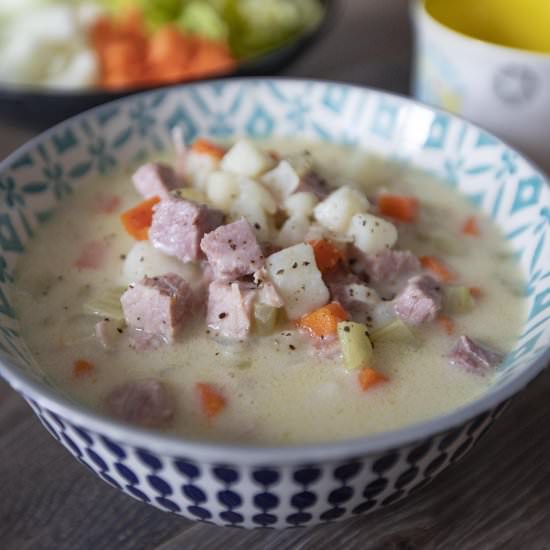 Ham and potato soup - Recipe photo by foodmakesmehappy