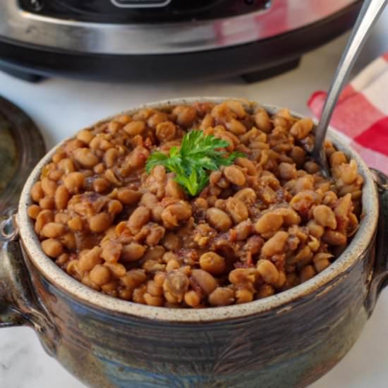 Slow Cooker New England Baked Beans - Recipe photo by Food Meanderings