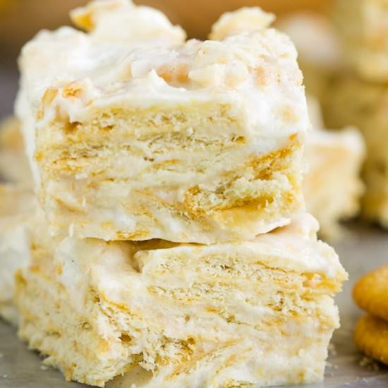 Ritz Krispie Treats - Recipe photo by CallMePMc