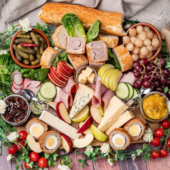 Ploughman's Lunch Cheese Platter - Recipe photo by Flawless Food