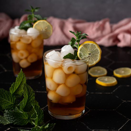 Cold Brew Iced Tea - Recipe photo by anerdcooks