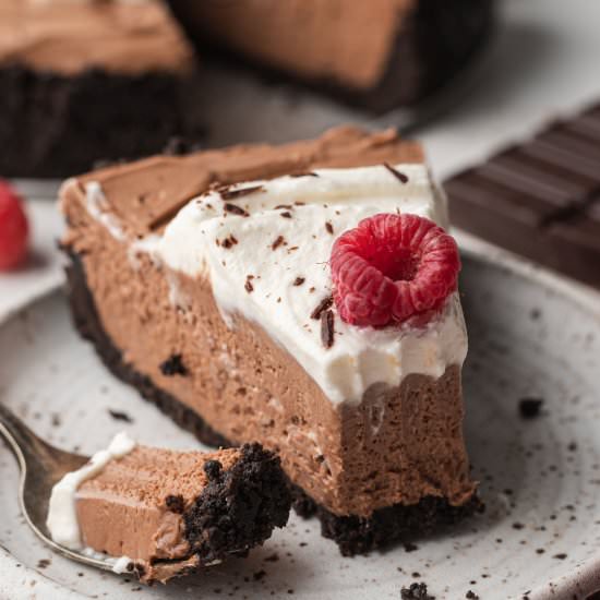 No Bake Chocolate Mousse Cheesecake - Recipe photo by pumpkinnspice
