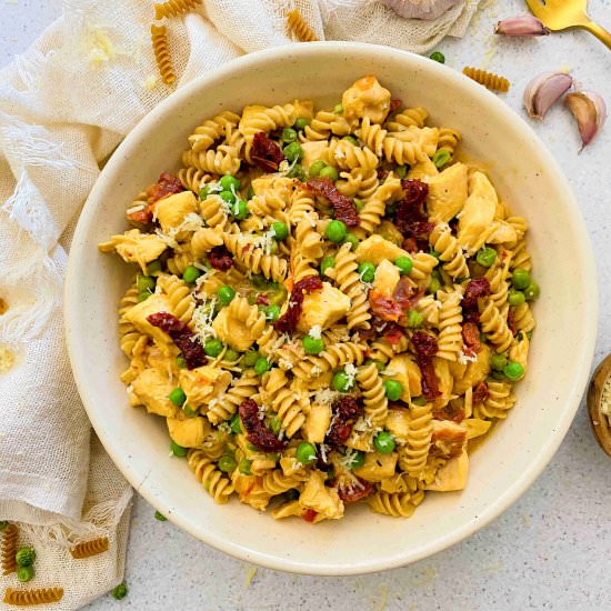 Slow Cooker Chicken Alfredo - Recipe photo by Fitasamamabear