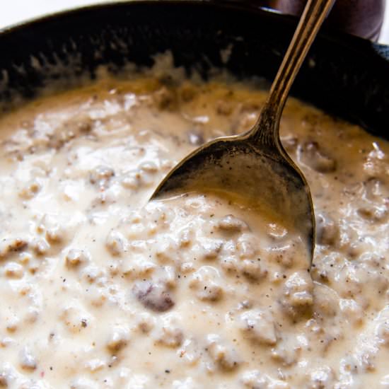 Gluten Free Sausage Gravy - Recipe photo by MamaGourmand