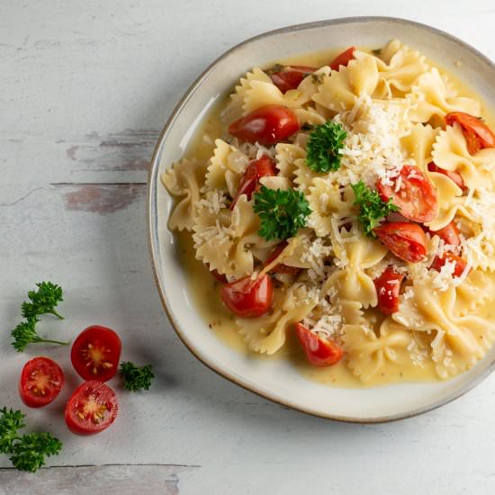 One Pot Tomato Parmesan Pasta! - Recipe photo by Framed Cooks