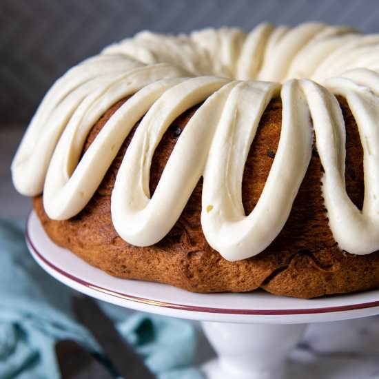 Gluten Free Nothing Bundt Cake - Recipe photo by MamaGourmand