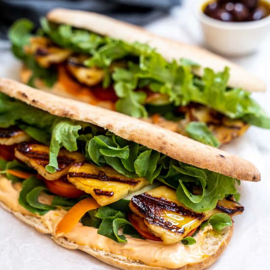 Halloumi Sandwich - Recipe photo by Sixhungryfeet