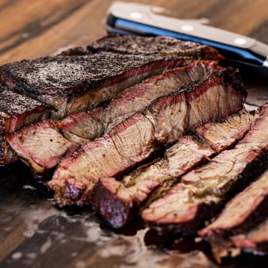 Smoked Chuck Roast - Recipe photo by chilesandsmoke