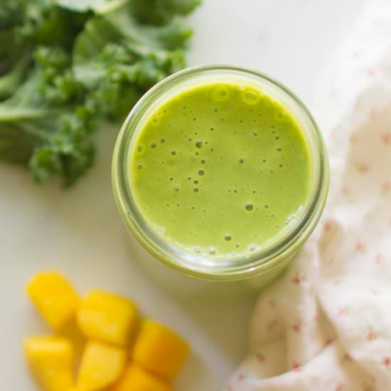 Kale mango smoothie - Recipe photo by mjandhungryman