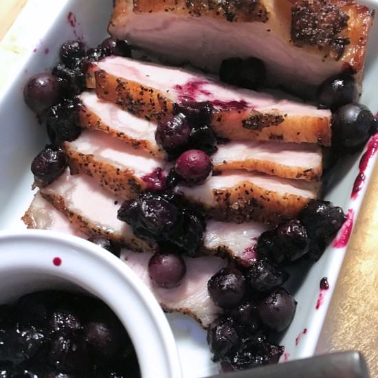 pork with blueberry sauce - Recipe photo by Cuisine Fiend