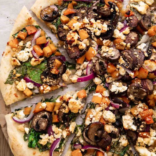 Vegetarian Hot Honey Pizza - Recipe photo by Jar Of Lemons