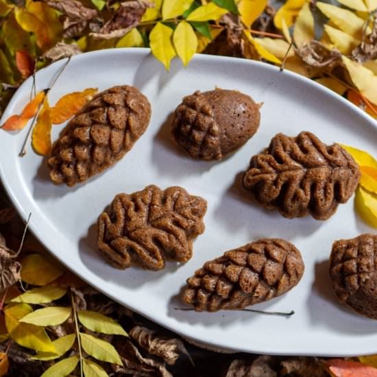 Devine Spiced Pumpkin Cakelets - Recipe photo by modernveganguide