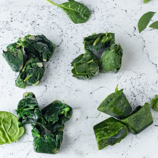 How to Freeze Spinach - Recipe photo by BinkysCulinaryCarnival
