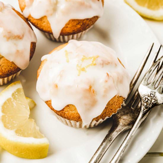 Lemon muffins recipe with glaze - Recipe photo by Sweetly Cakes