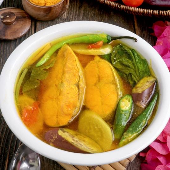 SINIGANG SA MISO - Recipe photo by foxy folksy