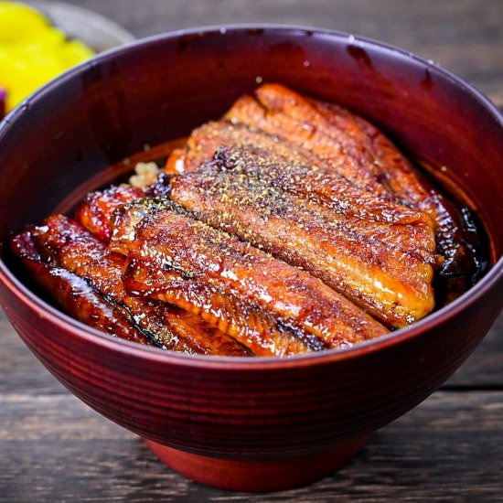 Unagi Don (Grilled Eel Rice Bowl) - Recipe photo by Sudachi Recipes
