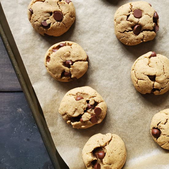 Paleo Chocolate Chip Cookies - Recipe photo by thecleanhappylife