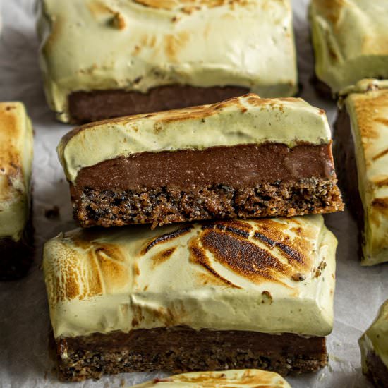 Matcha black sesame s'more bars - Recipe photo by cherryonmysundae