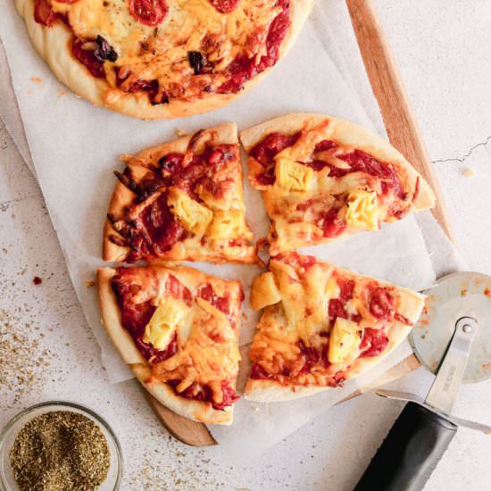 Mini pizzas - Recipe photo by vanillafrost4