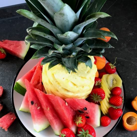 How to Beautifully cut Pineapple - Recipe photo by emkayskitchen