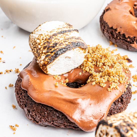 S’mores Doughnuts - Recipe photo by CallMePMc