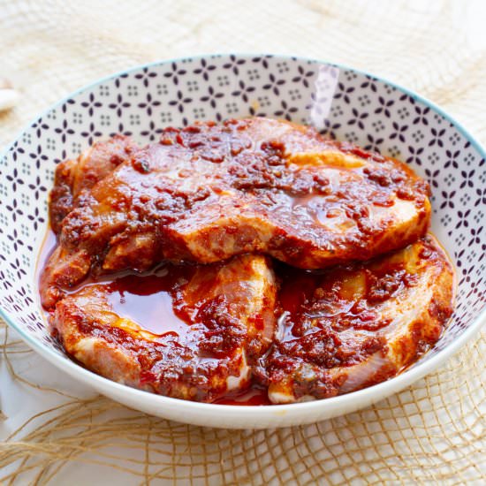 Spicy meat marinade - Recipe photo by mecooks.com