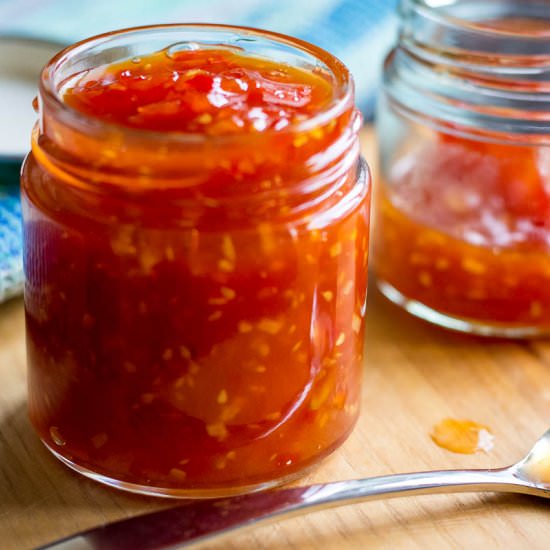 Tomato & Chilli Chutney with Ginger - Recipe photo by somebodyfeedseb
