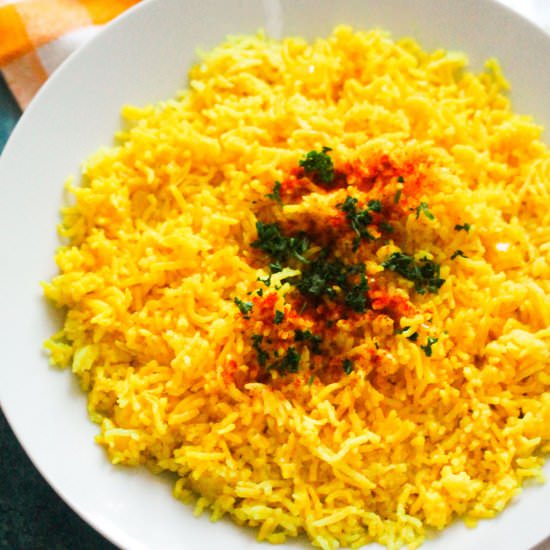 Fluffy Turmeric Rice Recipe - Recipe photo by Simshomekitchen