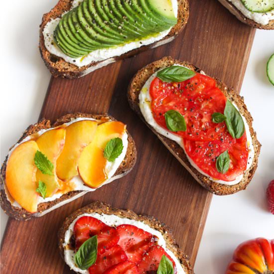 Whipped Ricotta Toast - Recipe photo by fANNEtastic food