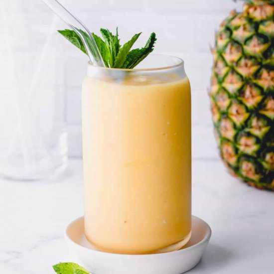 Mango Pineapple Smoothie - Recipe photo by Theoregondietitian