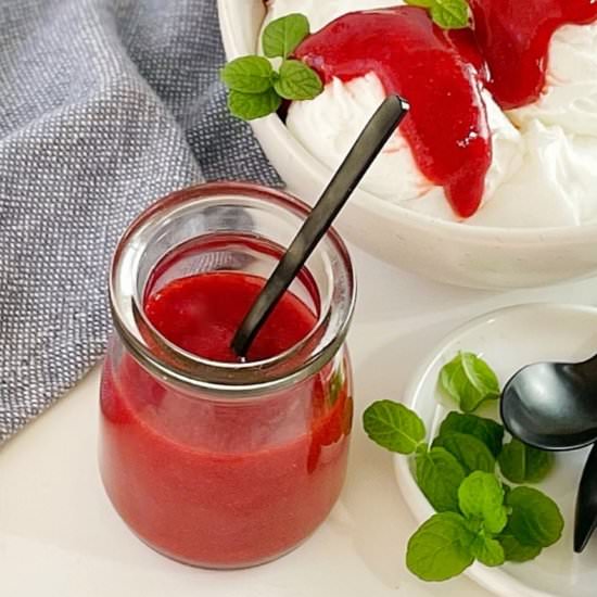 Strawberry Coulis - Recipe photo by chef not required