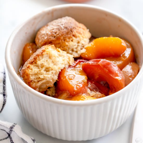Peach Cobbler - Recipe photo by jernejkitchen