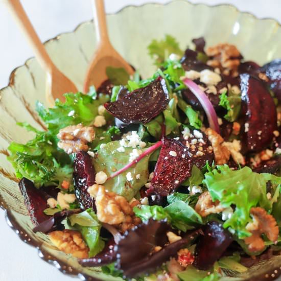 Roasted Beetroot Salad - Recipe photo by HIldaskitchenblog