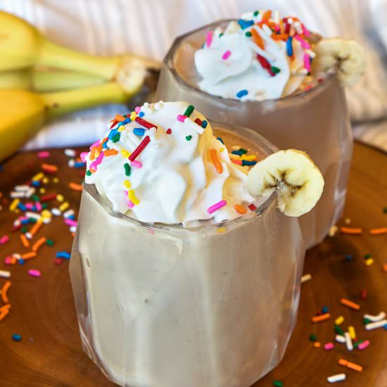 Banana Chocolate Milkshake - Recipe photo by tamararay